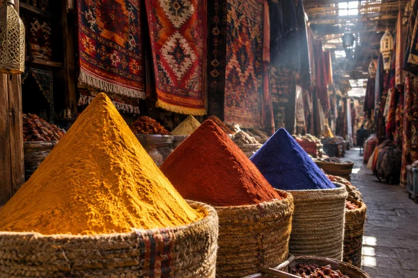 Vibrant Spice Market Display