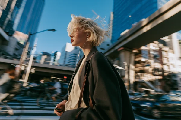Urban Commuter in Motion