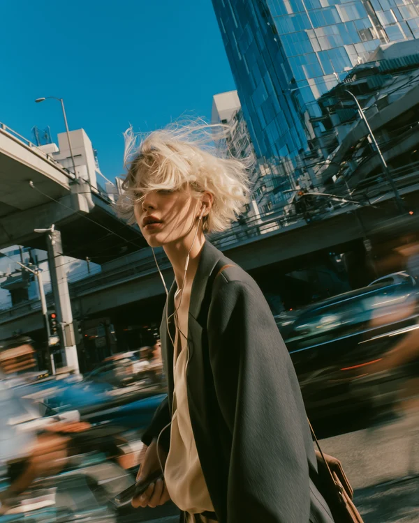 Urban Commuter in Motion