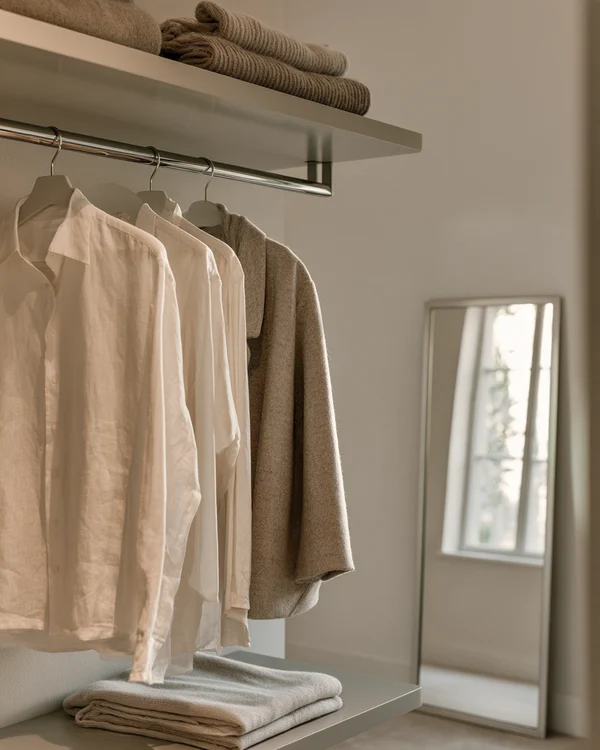 Minimalist Walk-in Closet Organization